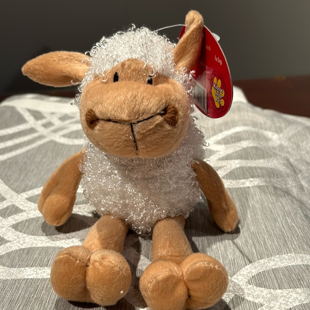 Milk-Bone Dog Toy Squeaker - Tan Curly Lamb Dog Toy NWT
